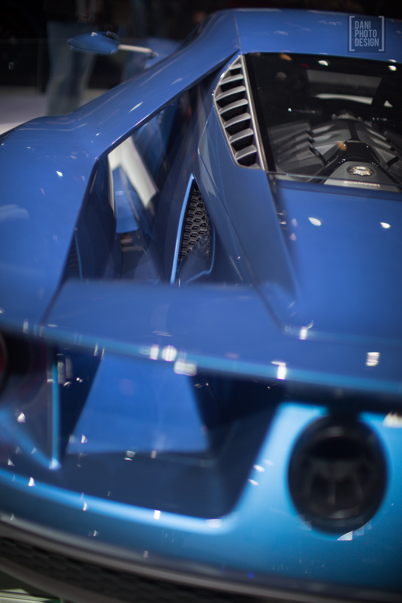 Illustration for article titled Get Closer To The Cars Of The Geneva Motor Show Than Humanly Possible